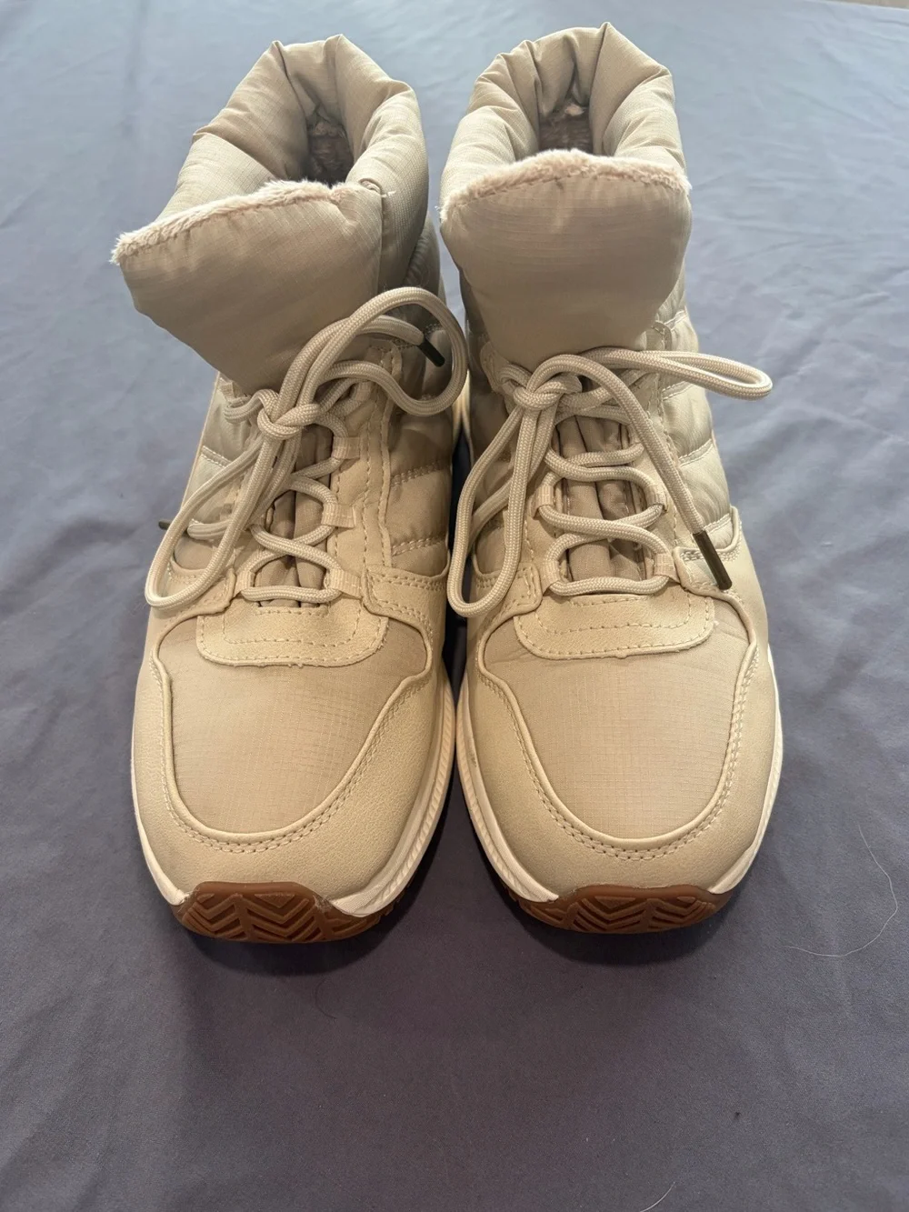 Women’s Eddie Bauer Balasana Beige Lace-Up Ankle Snow Boots Faux Fur Trim 10